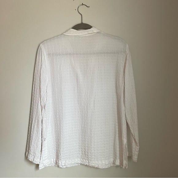Norm Thompson White Casual Preppy Tencell Textured Beachy Collared Shirt sz M - Picture 5 of 5